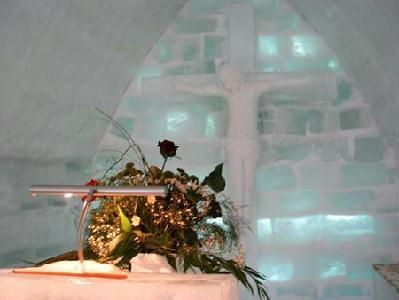 A Jégtemplomban márcisuban tartanak esküvőt (A szerző felvételei)