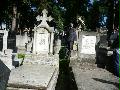 Tamás Sándor megkoszorúzza Brósz Irma sírját